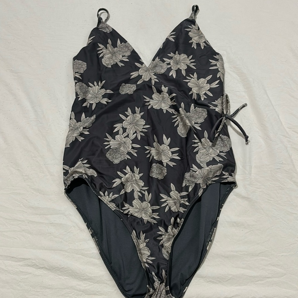 Roxy one piece swimsuit